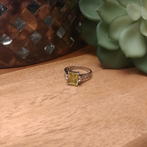 Lia Sophia Jewelry - Lia Sophia peridot ring Lia Sophia Jewelry - Lia Sophia peridot ring
